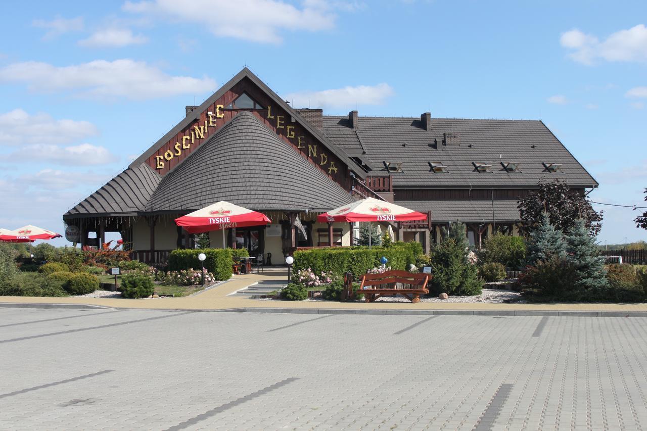 Hotel Gosciniec Legenda à Wyszogrod Extérieur photo