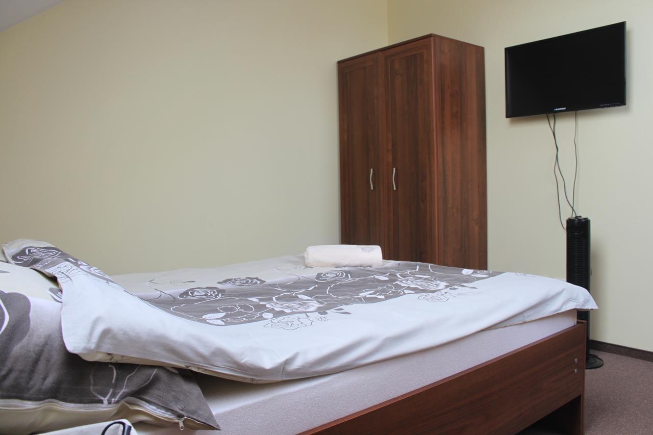 Hotel Gosciniec Legenda à Wyszogrod Extérieur photo